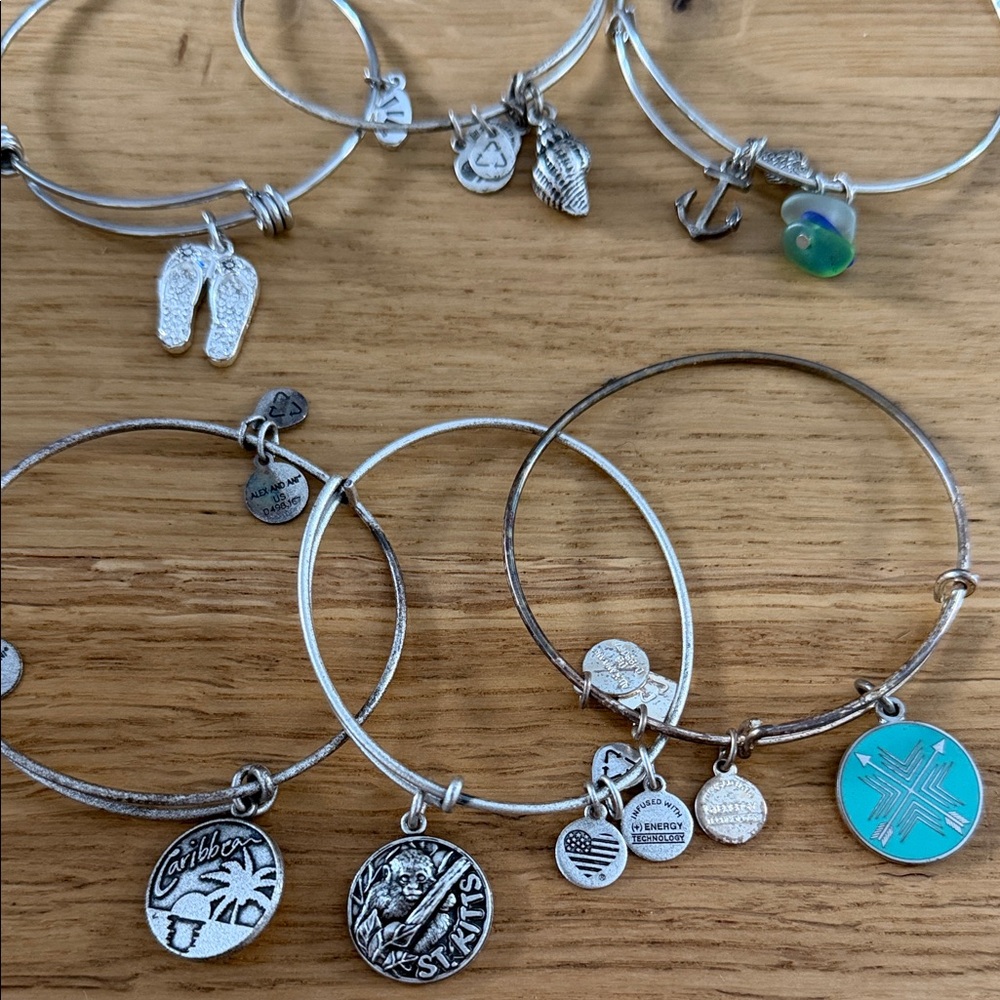 Beach themed Alex and Annie, bracelets shells, anchor, flops, charms,
